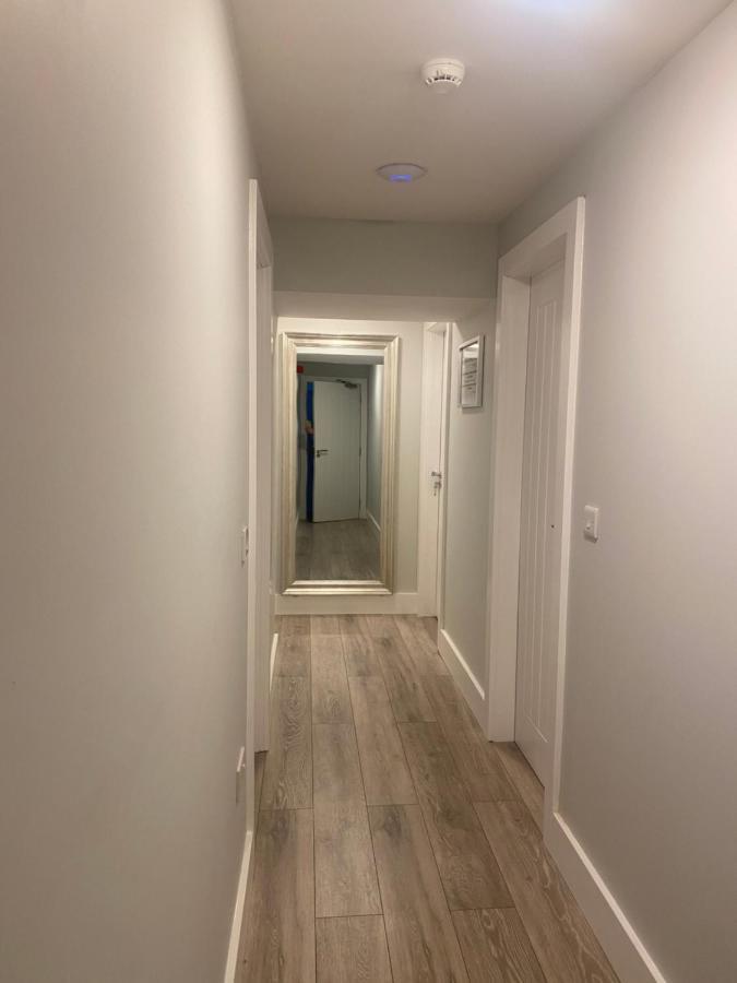 Baxters Apartments Milford Extérieur photo