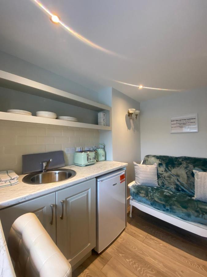Baxters Apartments Milford Extérieur photo